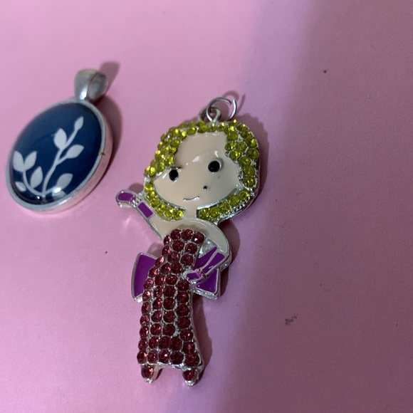 Two pendants - Picture 2 of 6